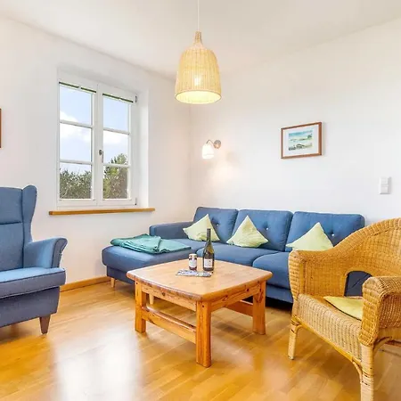 アパート Grosse Gruene Burtevitz